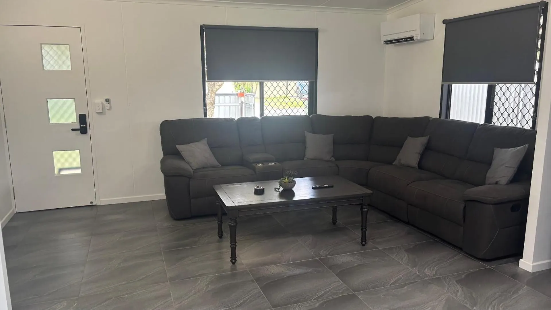Holiday home Family Retreat In Ningi Pet Friendly Villa Sandstone Point